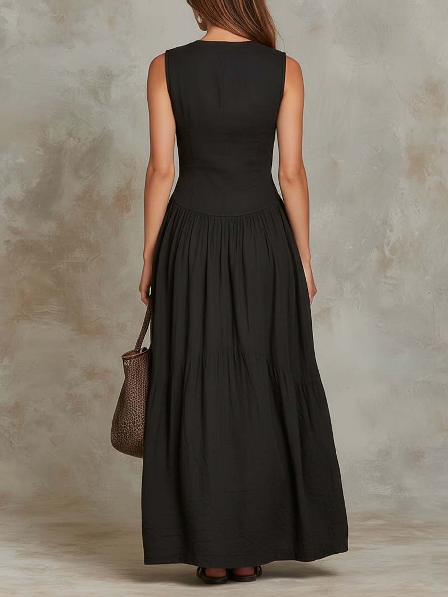 Cotton maxi dress flap pocket detail close-up