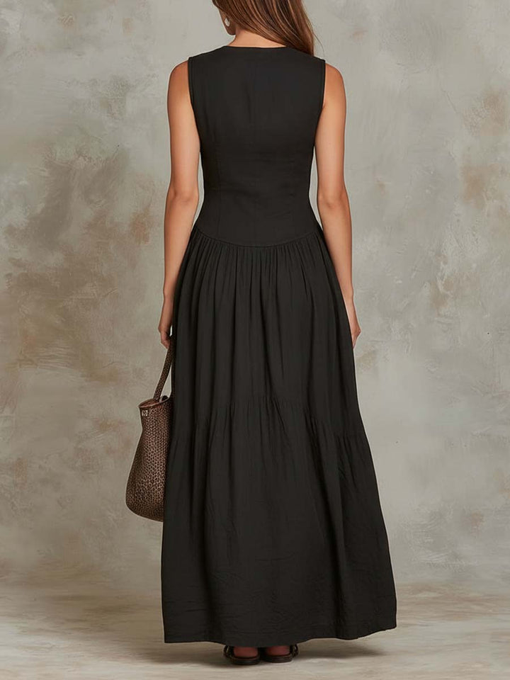 Cotton maxi dress flap pocket detail close-up