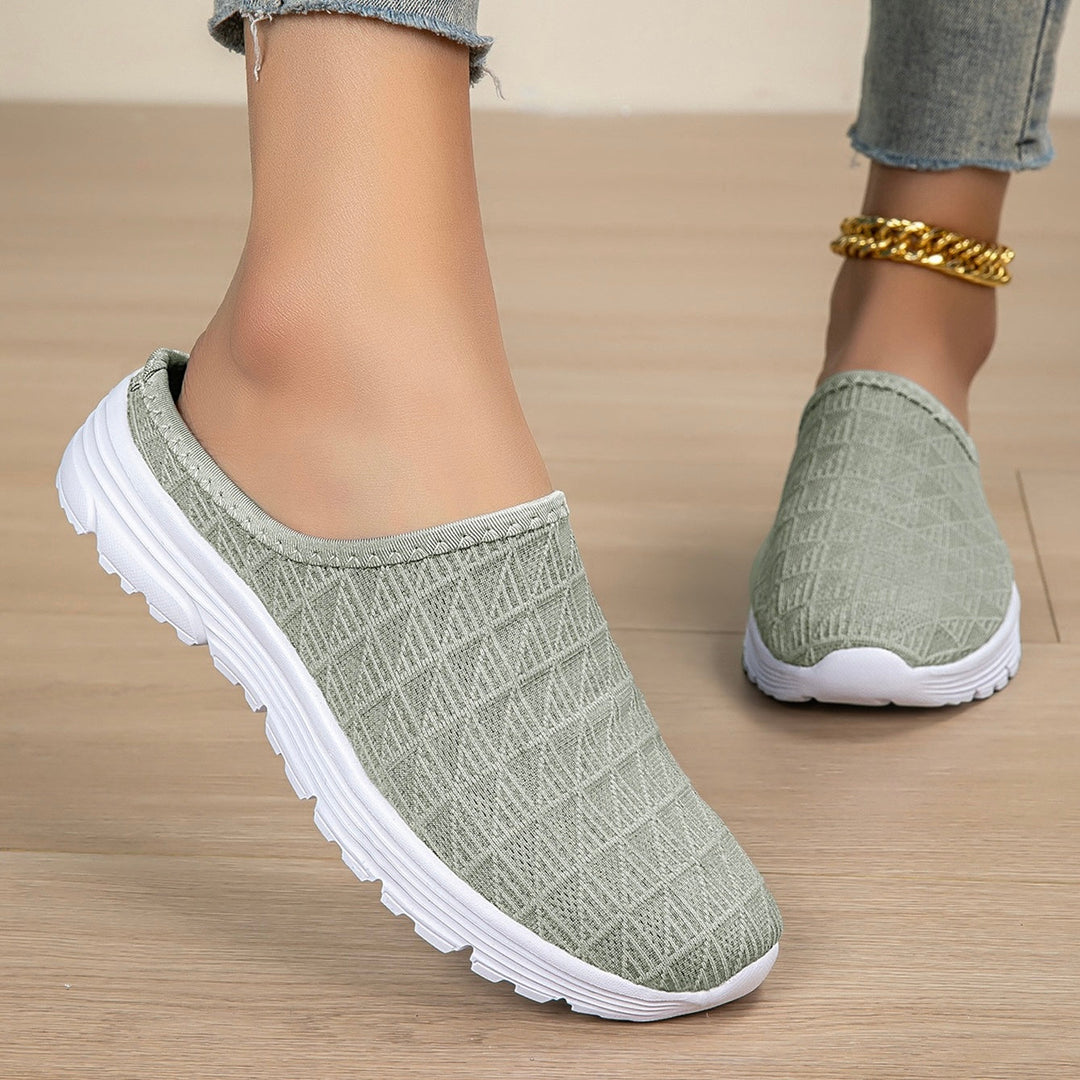 Brunilda | Breathable Flat Slipper