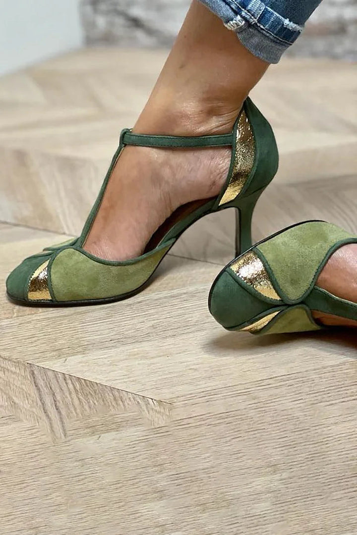 High Heel Decollete — front view