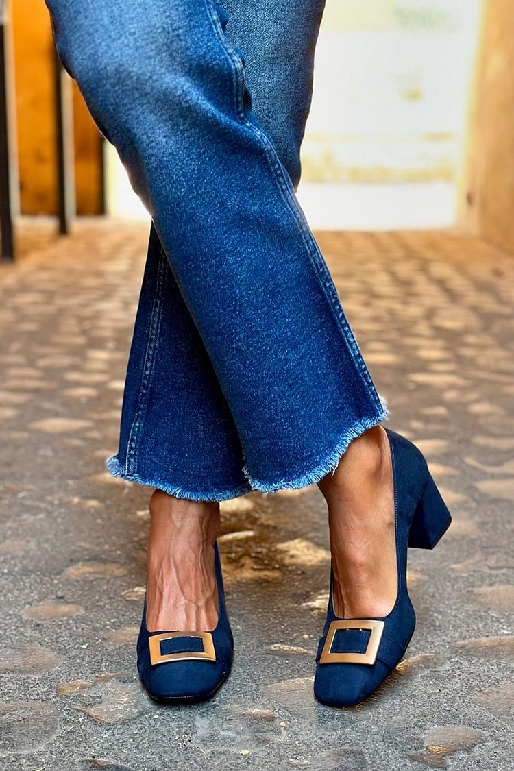 Decollete With Buckle — front view