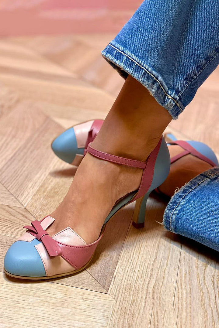 Fascia Heel With Bow Detail — front view