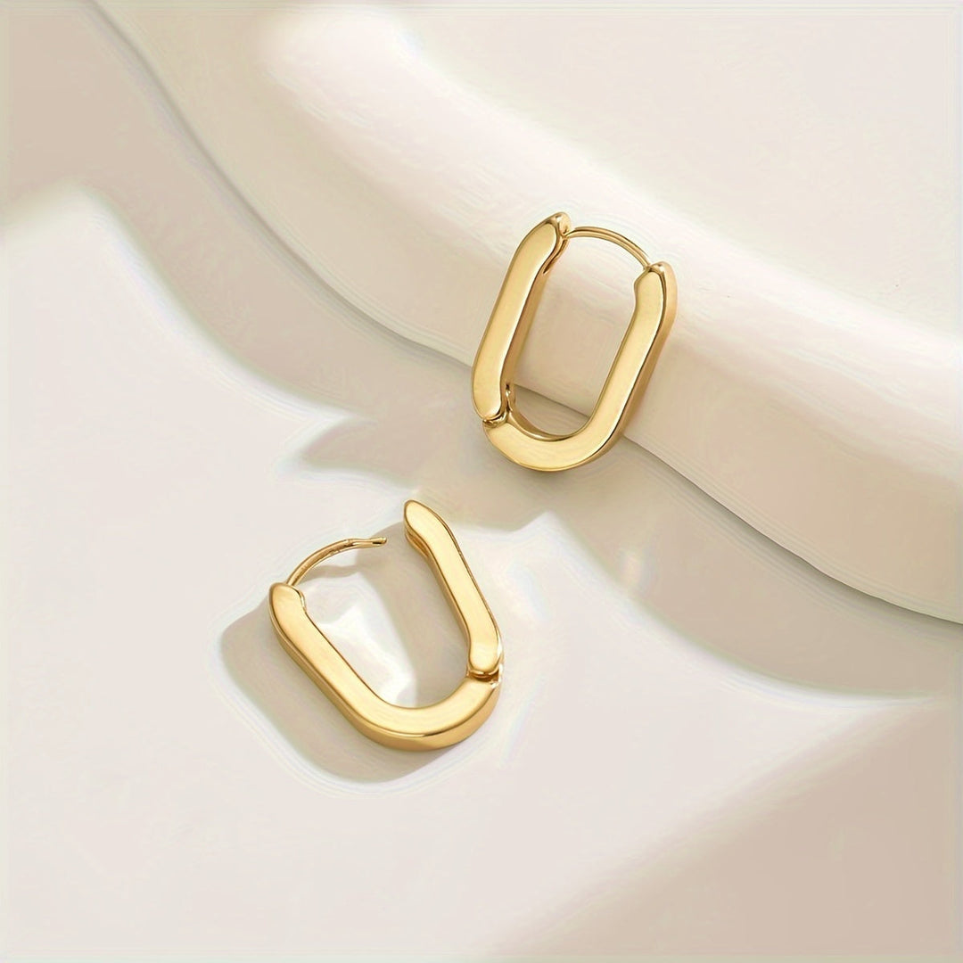 Kaylee | Elegant geometric-shaped hoop earrings