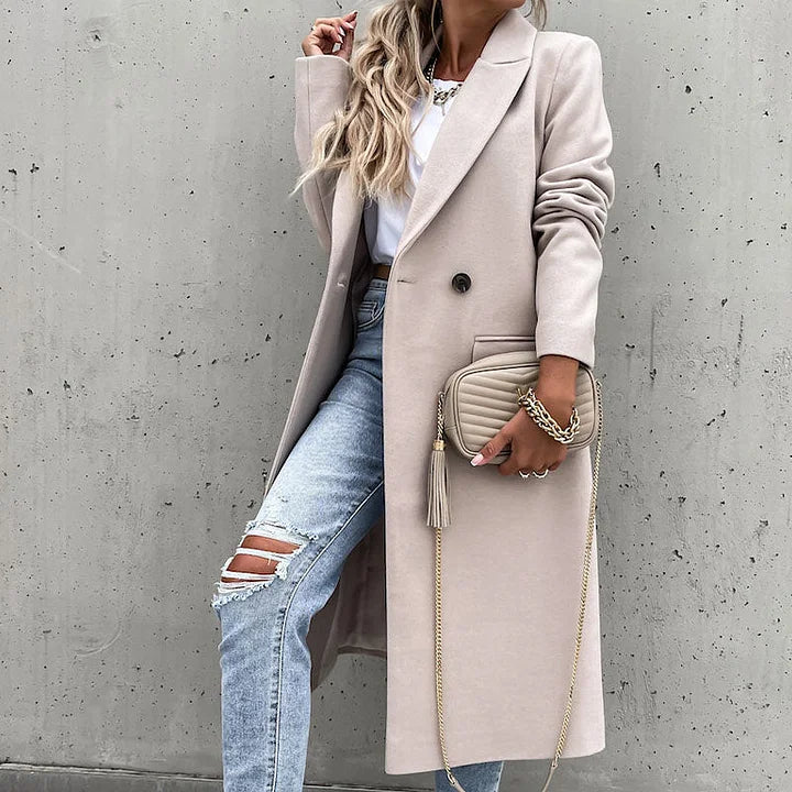 Evelyn – Classic Winter Coat with Lapels