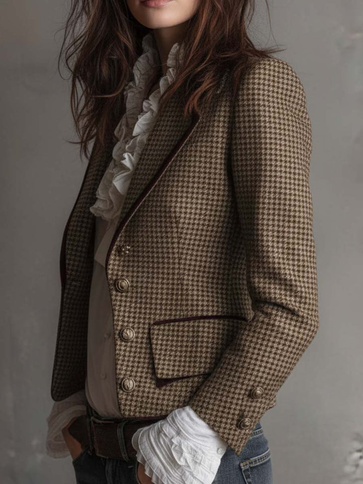 Houndstooth tweed blazer side view