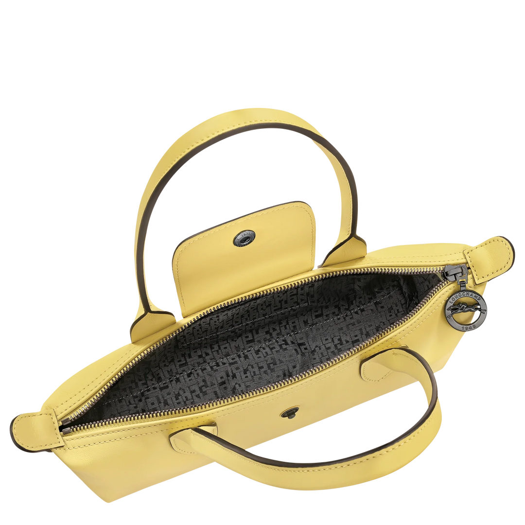 Longchamp Le Pliage Xtra M lime leather bag – lifestyle