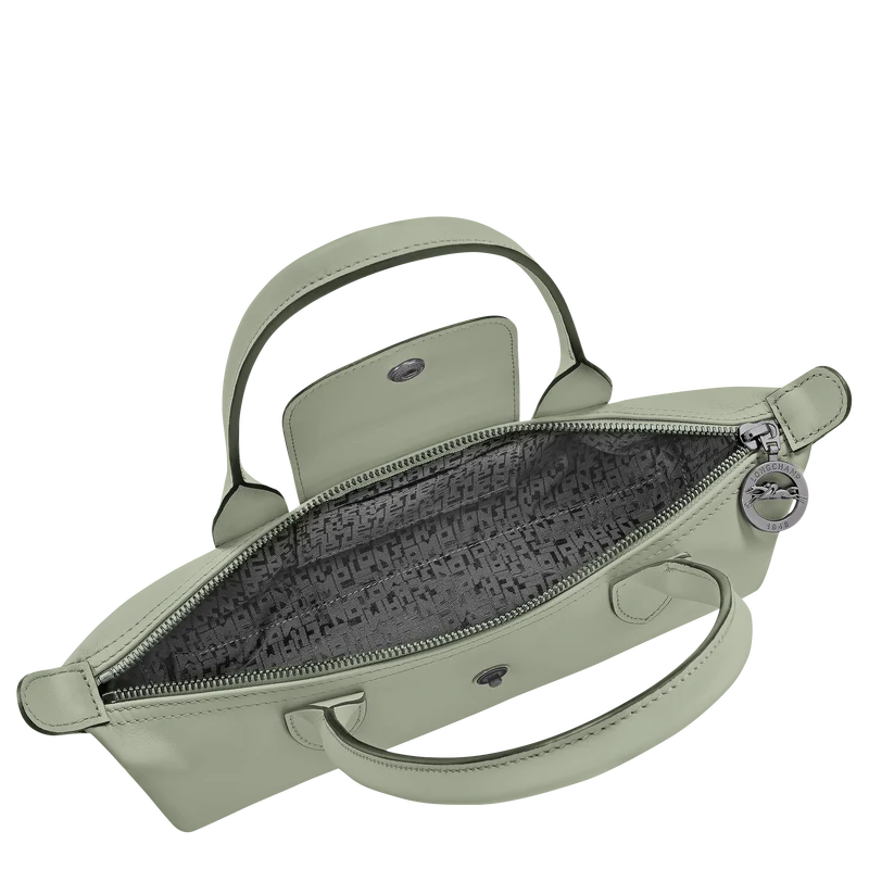 Longchamp Le Pliage Xtra M tundra leather bag – lifestyle
