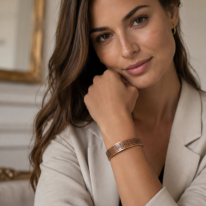Pure copper bracelet displayed with its gift packaging