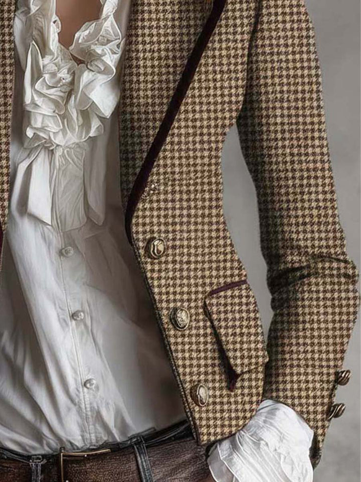Houndstooth blazer detail view