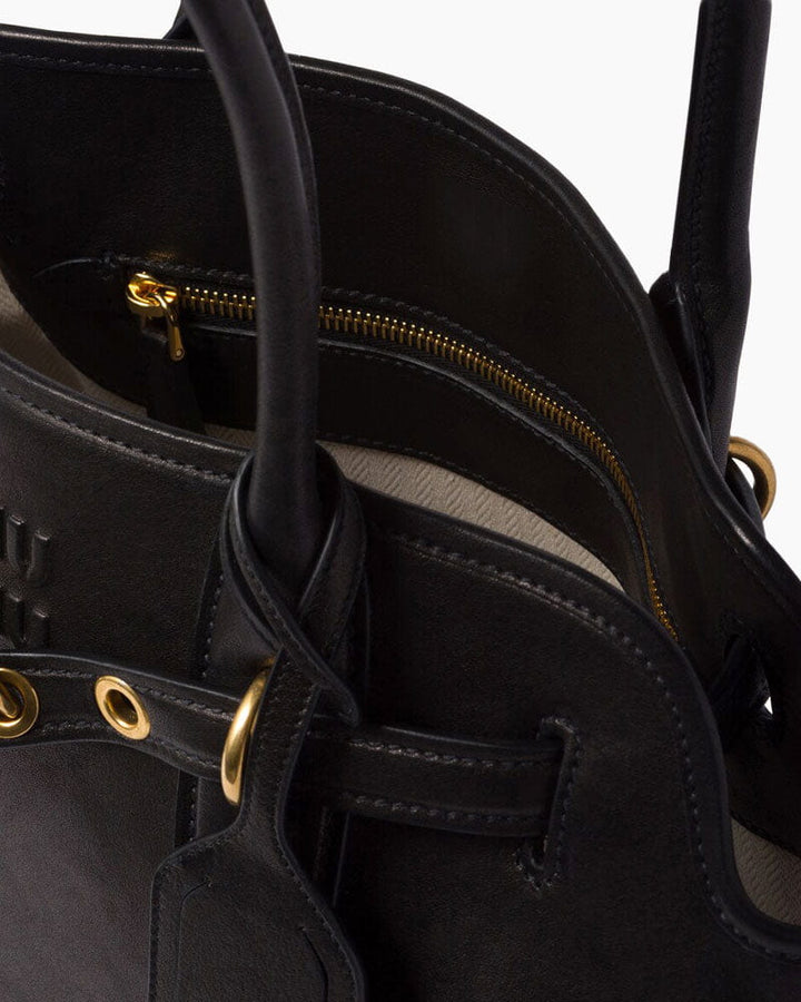 Soft Curve Nappa Daily Bag