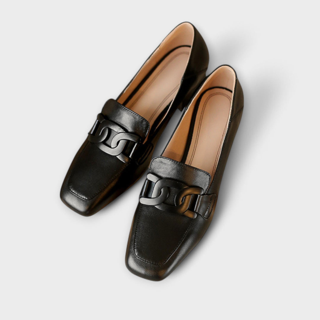 Monika - Sophisticated Gloss Slippers