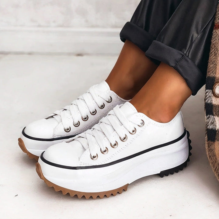 Nesta | Comfortable Women's Shoes