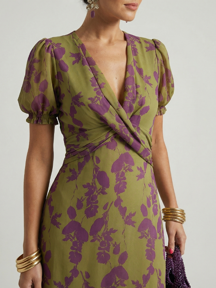 Virel — back view