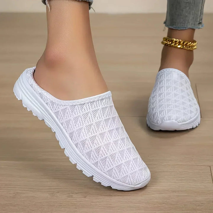 Brunilda | Breathable Flat Slipper