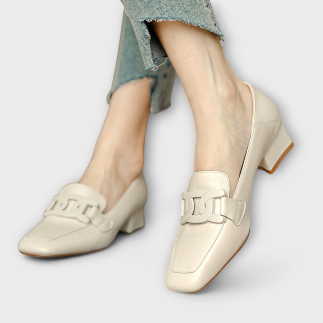 Monika - Sophisticated Gloss Slippers