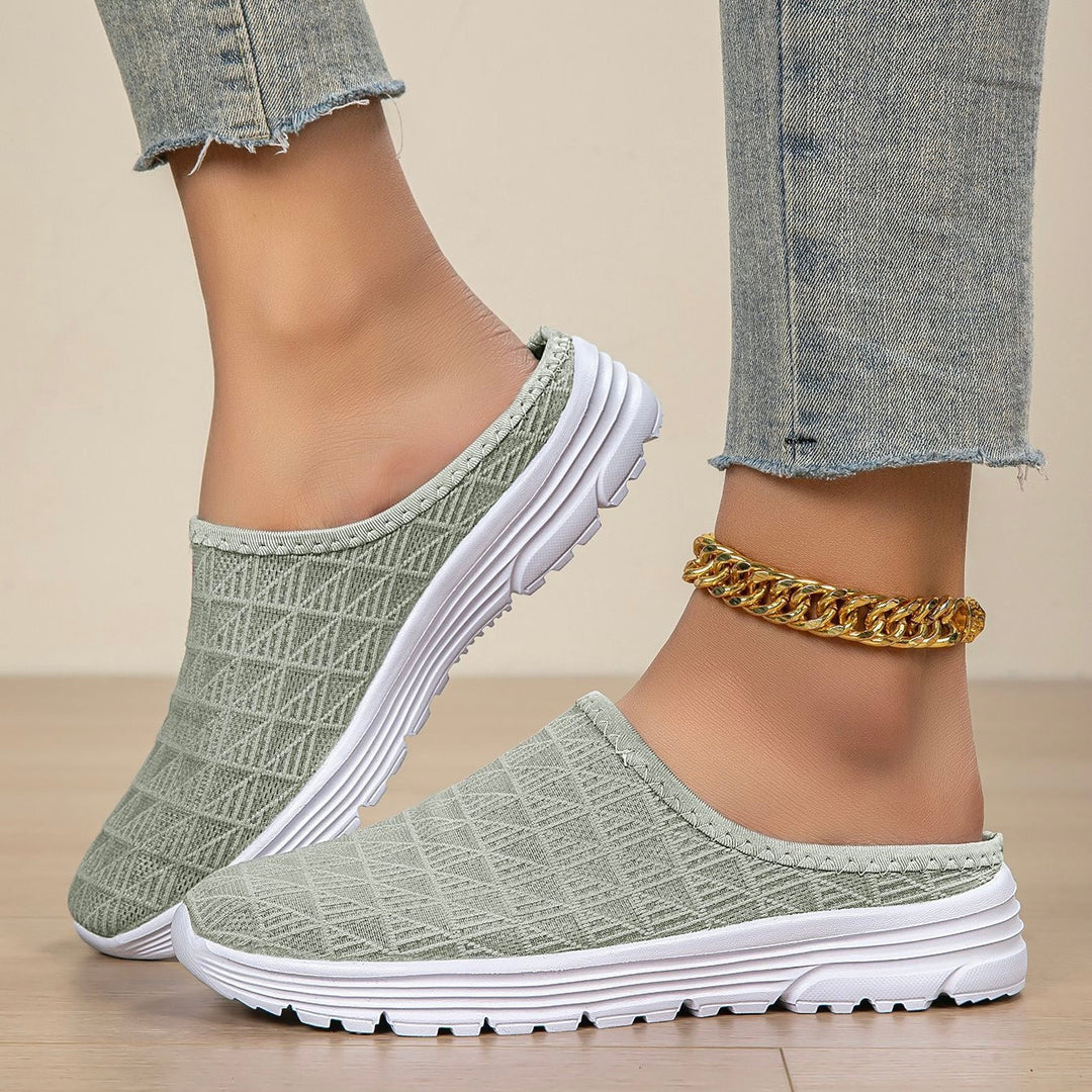 Brunilda | Breathable Flat Slipper