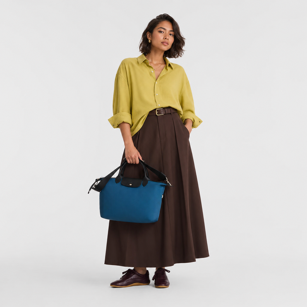 Longchamp Le Pliage Energy L Bag Marine blue — worn crossbody lifestyle