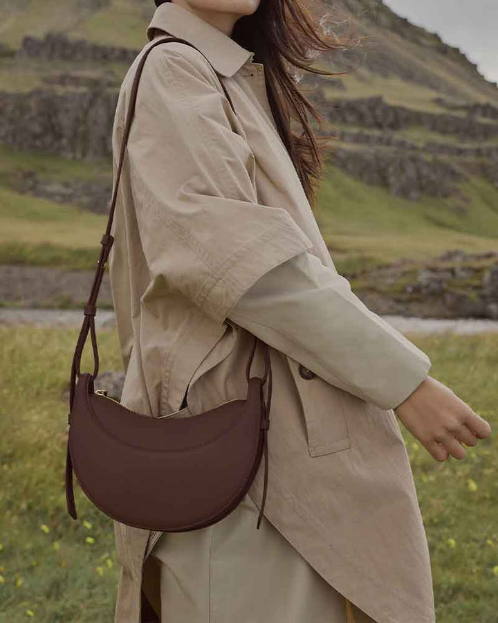Everyday City Textured Leather Shoulder Bag