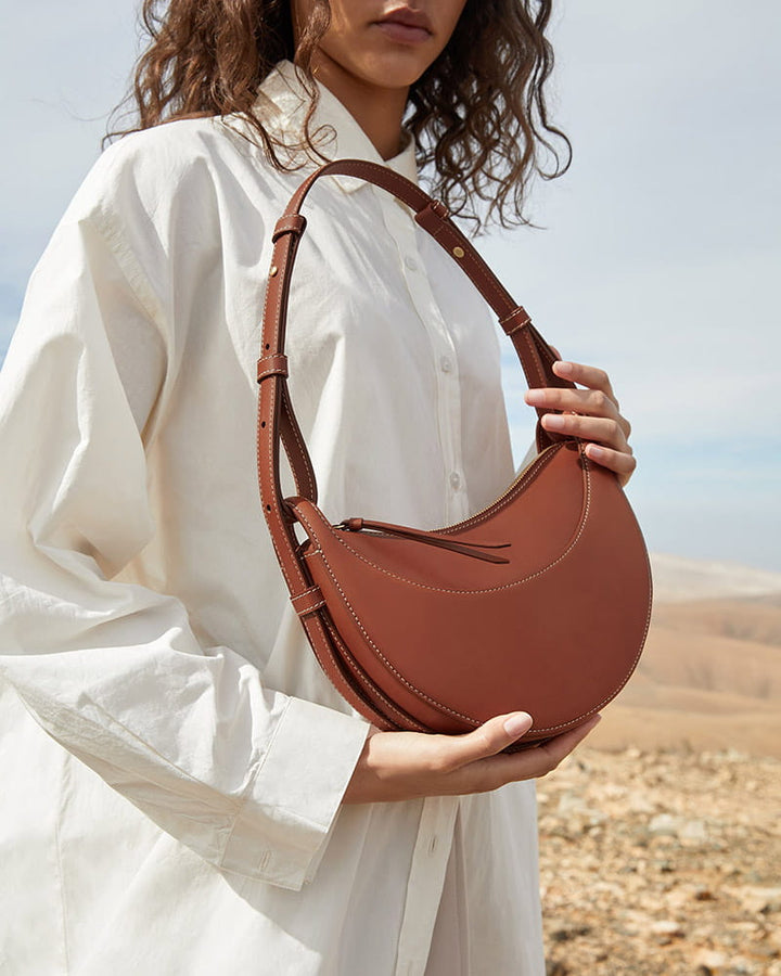 Everyday City Textured Leather Shoulder Bag
