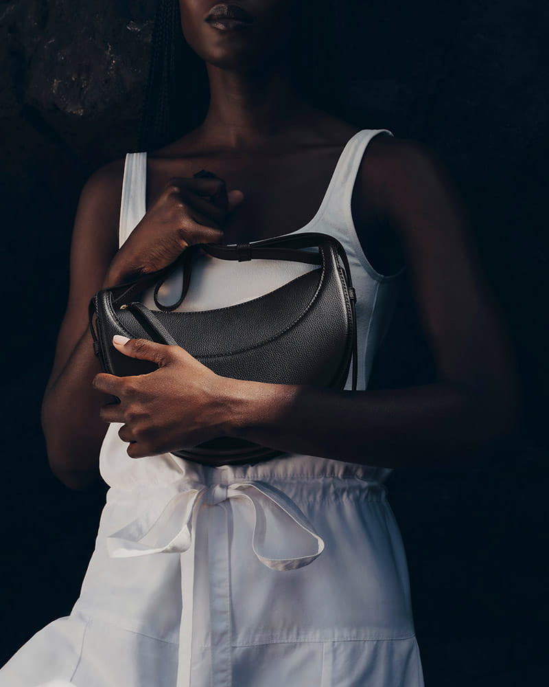 Everyday City Textured Leather Shoulder Bag
