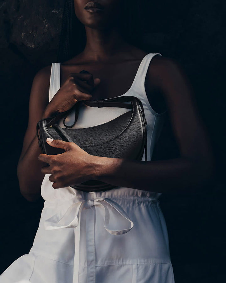 Everyday City Textured Leather Shoulder Bag