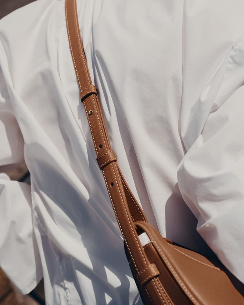 Everyday City Textured Leather Shoulder Bag
