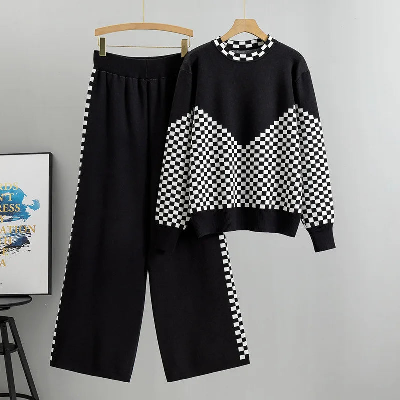 Avery Pullover Pajamas Lounge Set — front view