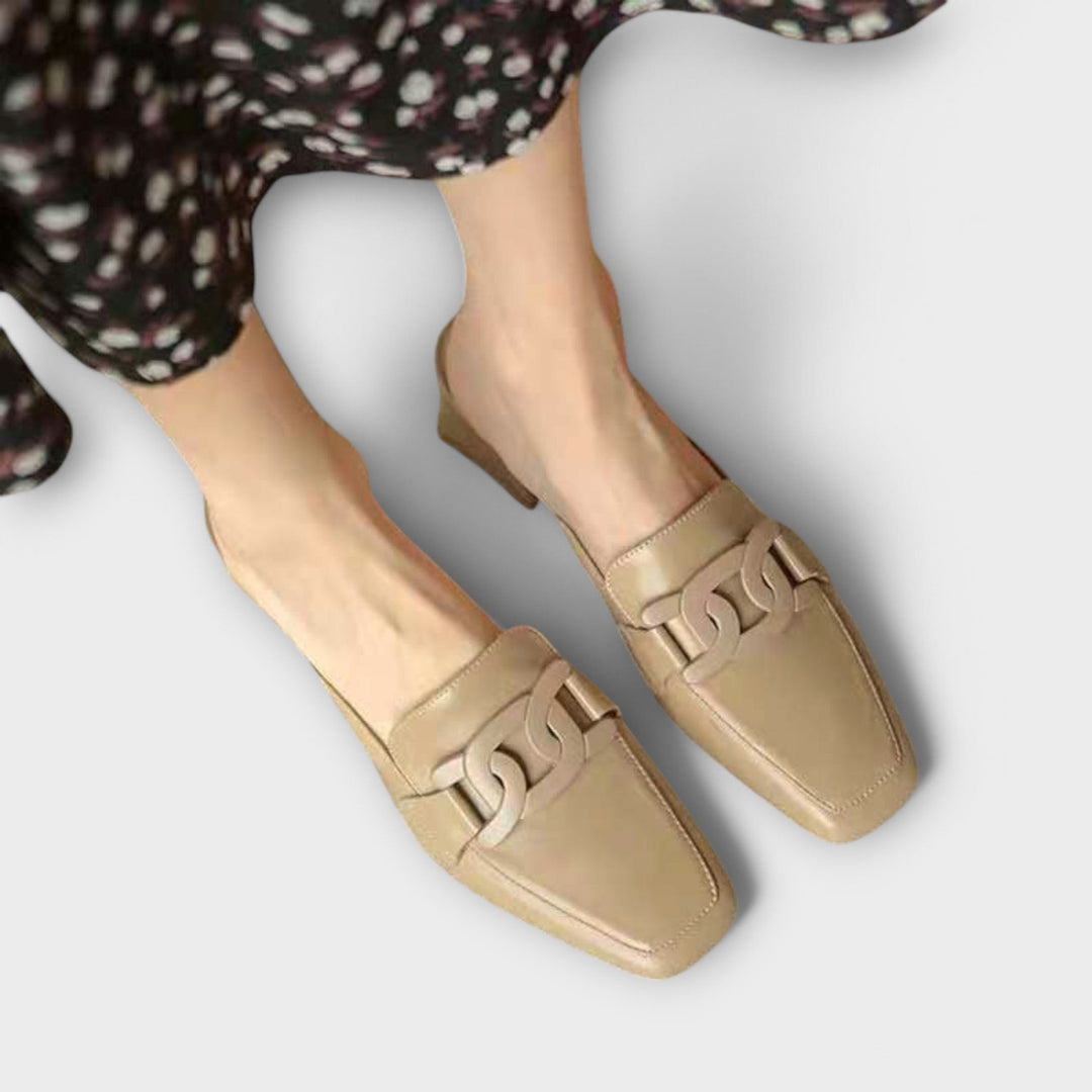 Monika - Sophisticated Gloss Slippers
