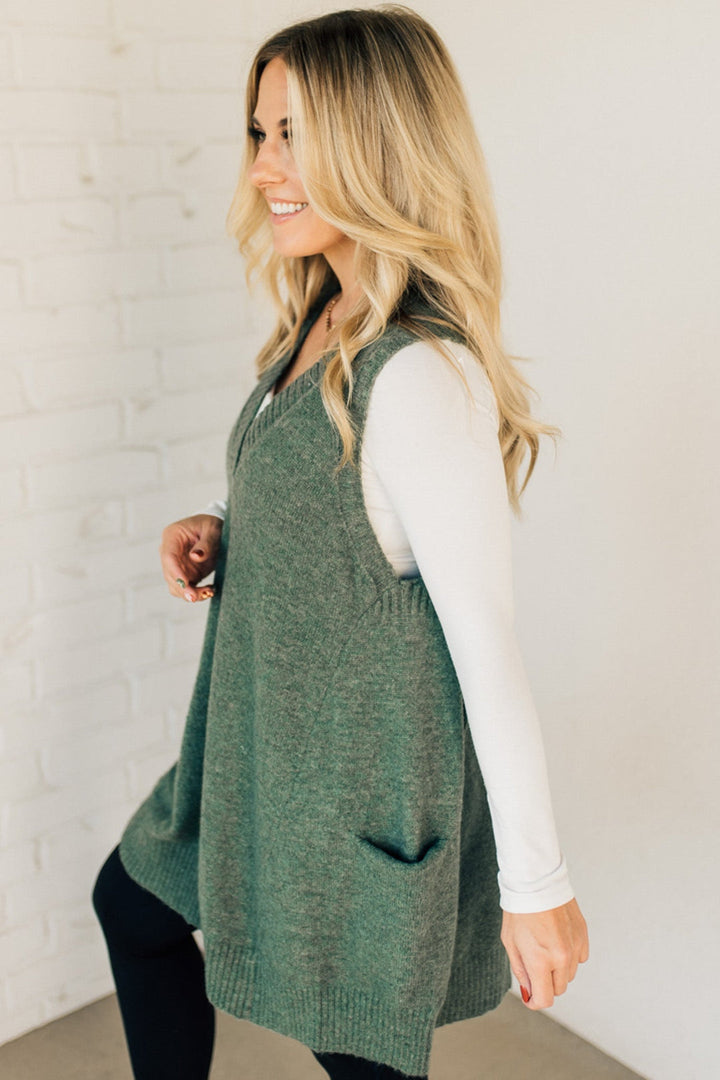 Scarlett Stylish Long Sweaters with Pocket — detail view