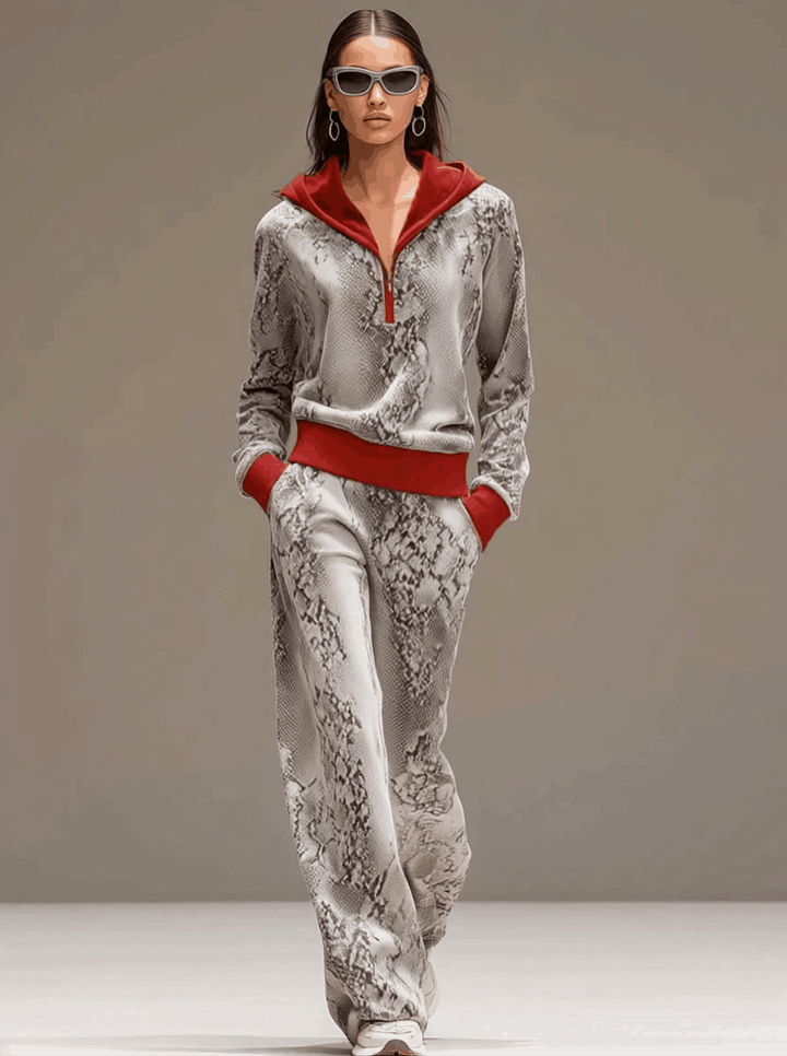 Women's velvet sports matching set – side view