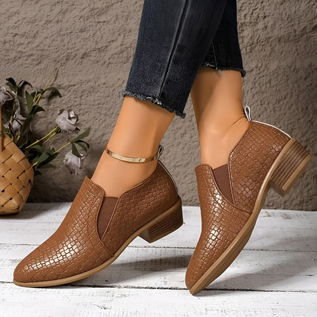 Rhonda - Elegant & Comfortable Oxford Shoes
