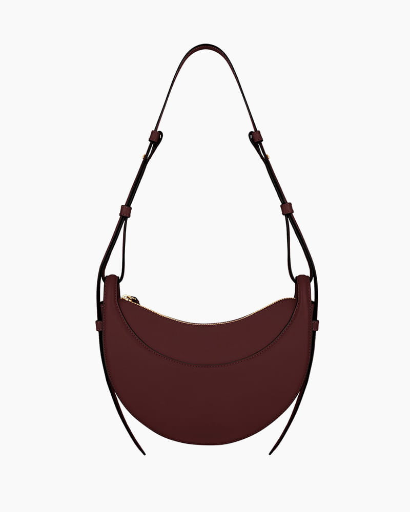 Everyday City Textured Leather Shoulder Bag