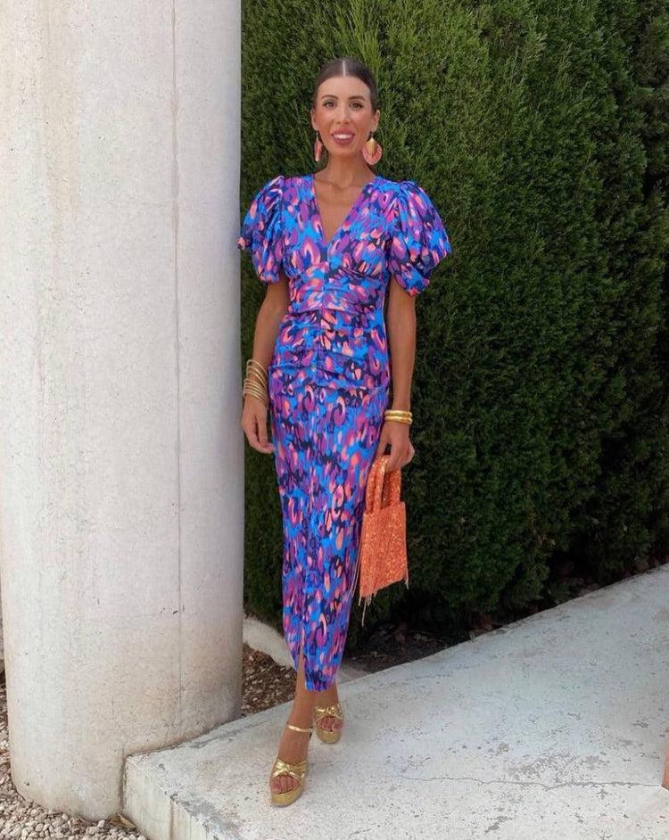 Loren - Vibrant Midi Dress with Puff Sleeves — detail view
