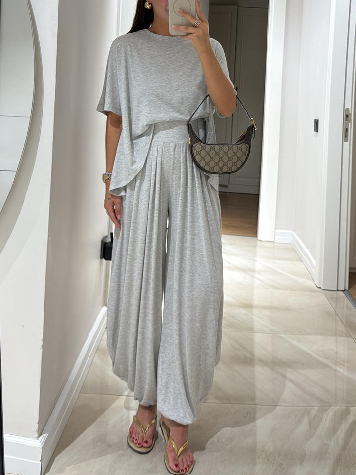 Mscislawa relaxed two-piece set women – front view