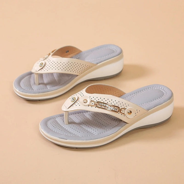 Luna- Comfortable Orthopedic Sandals Orthopedic Sandals — detail view