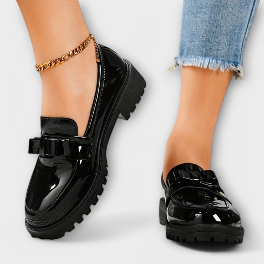 Preppy - Sleek Glossy Loafers