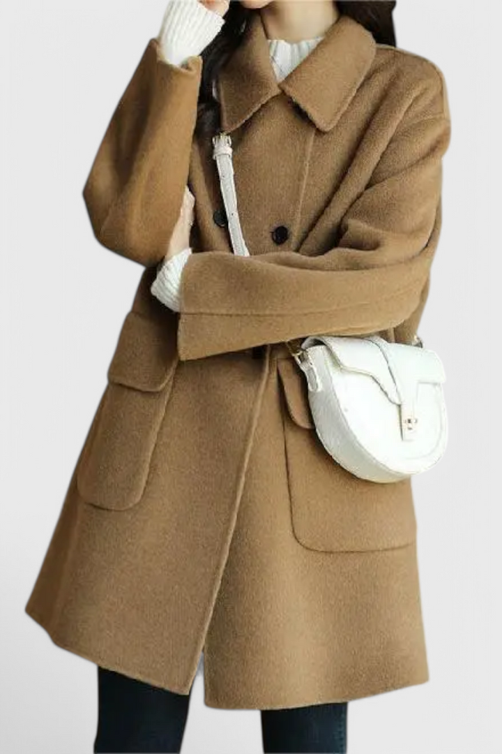 Aveline classic wool coat lapel and collar detail