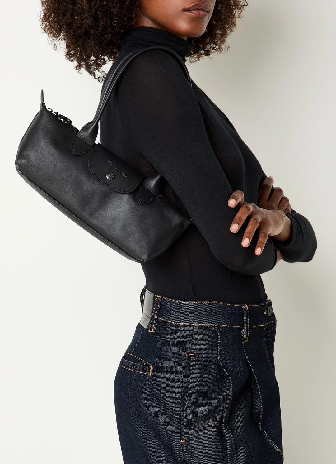 Longchamp Le Pliage Xtra M black – dark silver hardware close-up