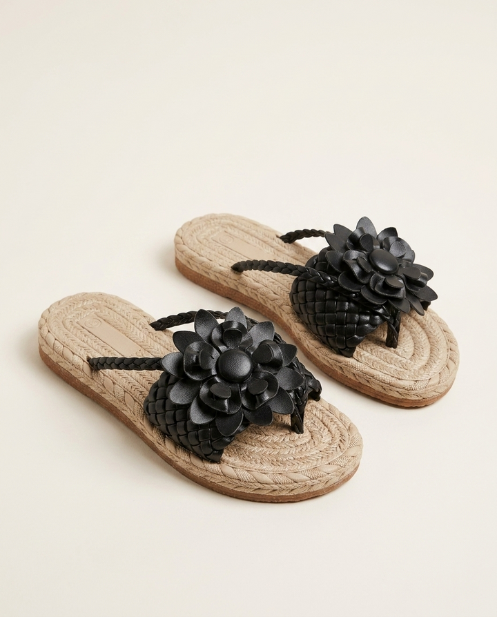 Elaris | Sandals with Floral Braided Strap