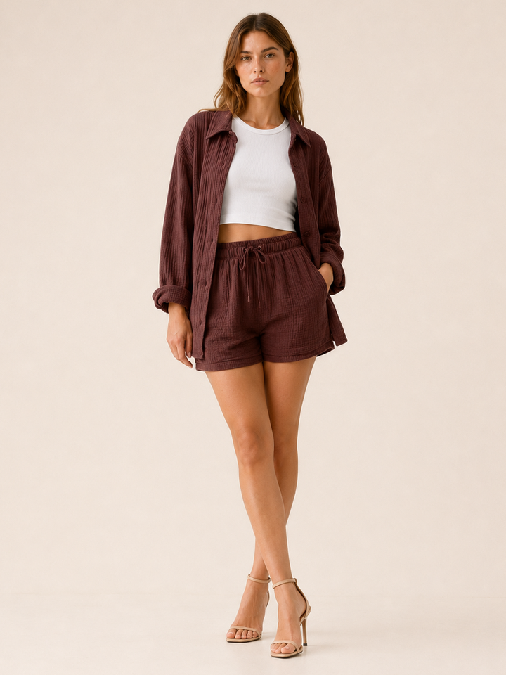 Greta | Two Piece Set with Textured Shirt and Shorts