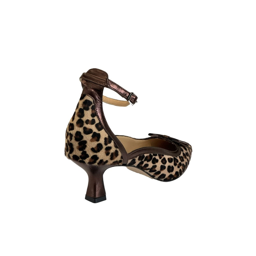 Leopard Print Decollete — product view