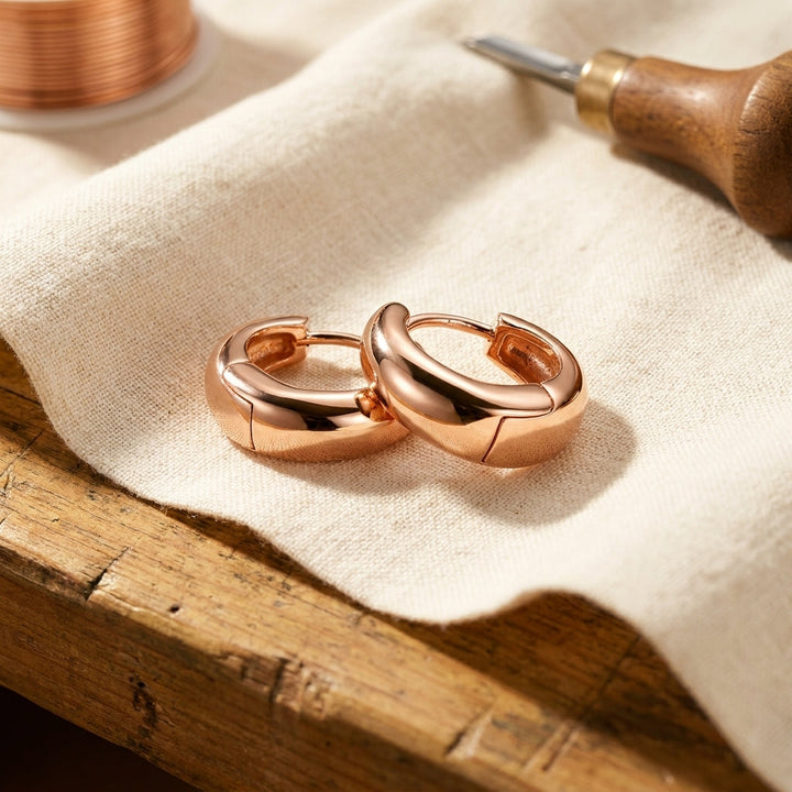 Vera's Linnet Copper Hoop Earrings