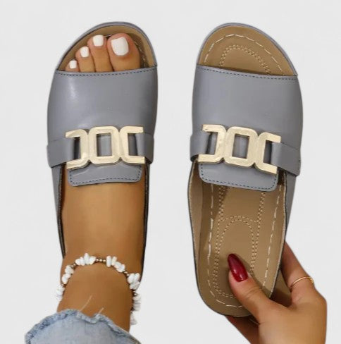 Sharpay Sophisticated Sandals — product view