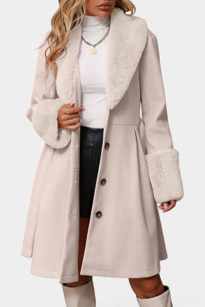 Colombine trapeze coat back view fur trim details