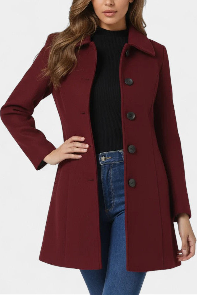 Louane single button coat collar detail close-up