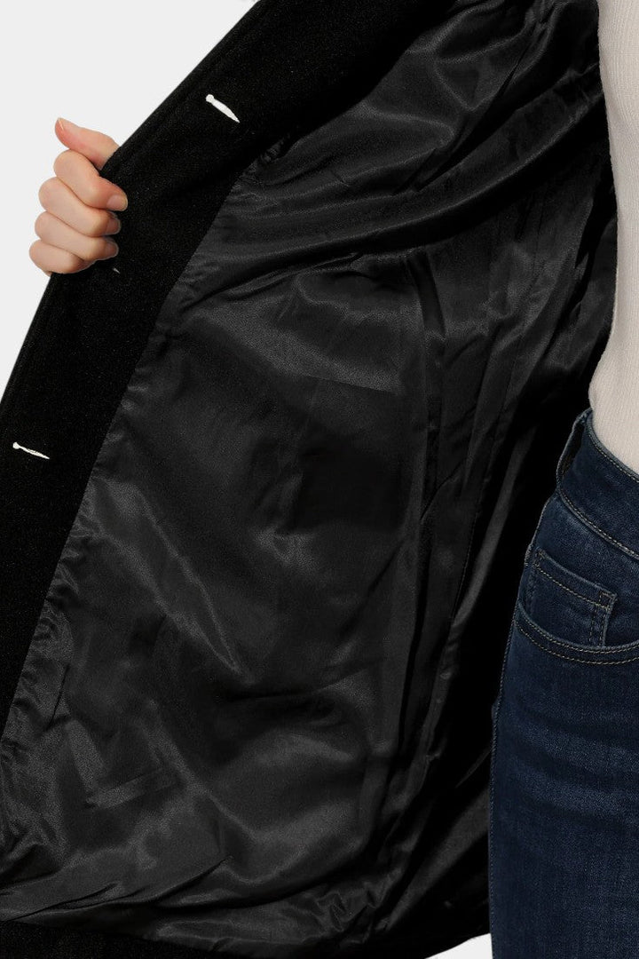 Varvara winter coat collar detail close-up