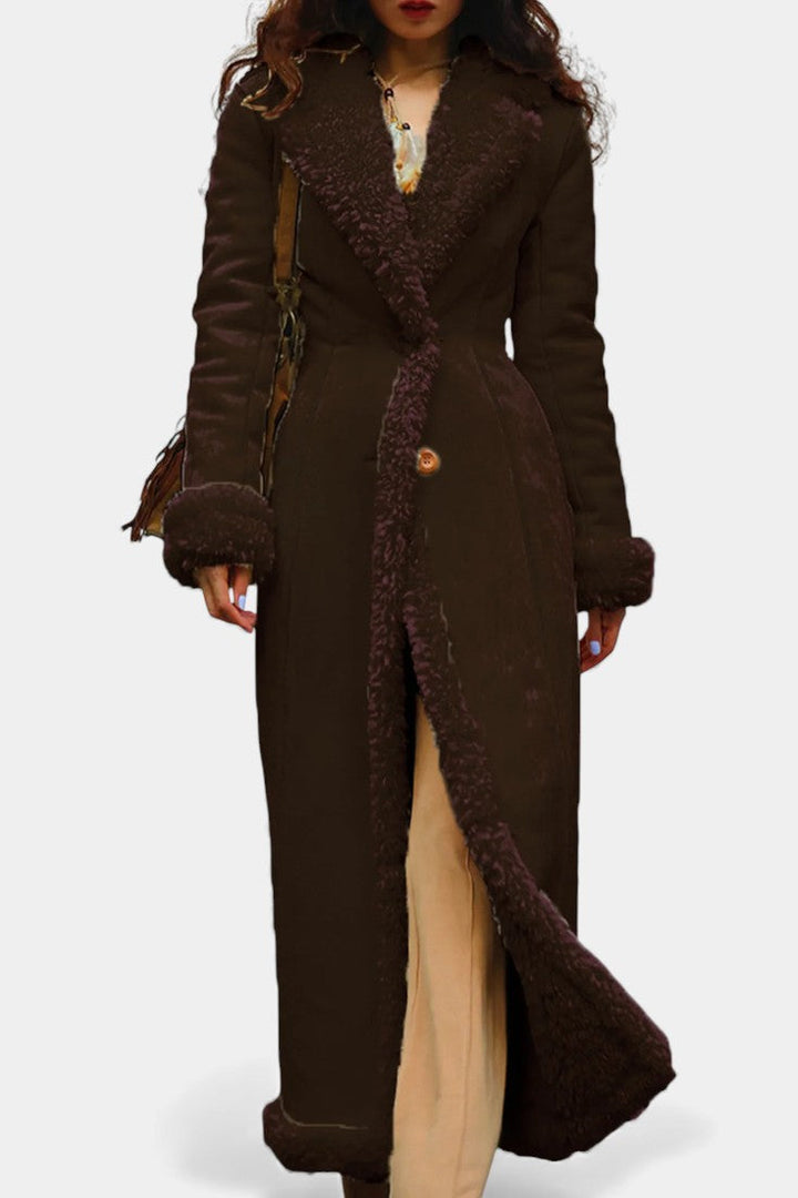 Massilia coat back view structured model
