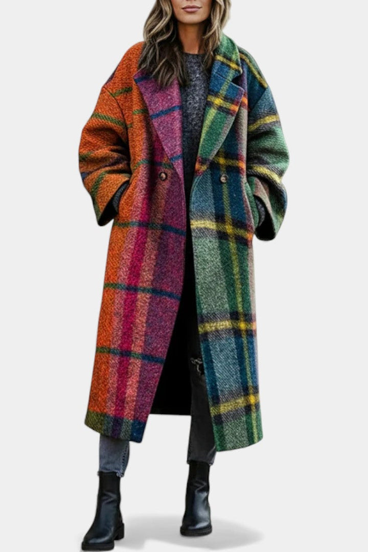 Suhana contrast checkered coat front view model