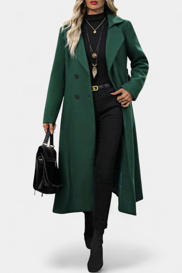 Mélissandre check coat sleeve and lapel detail