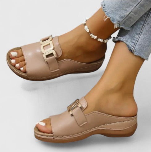 Sharpay Sophisticated Sandals — alternate view